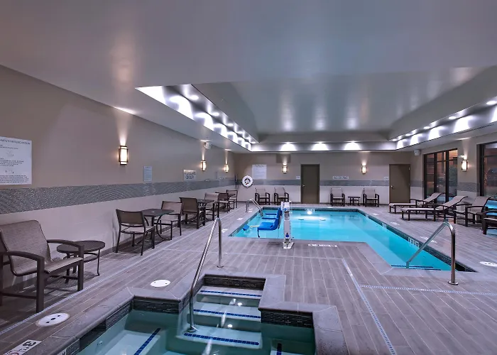 Fairfield & By Marriott Southwest/downtown Area