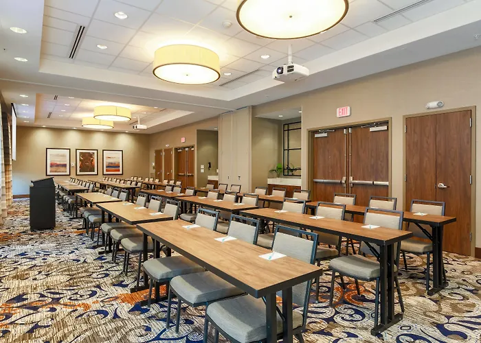 Fairfield & By Marriott Southwest/downtown Area Hotel 3*
