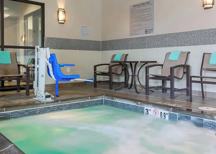 Fairfield & By Marriott Southwest/downtown Area Hotel