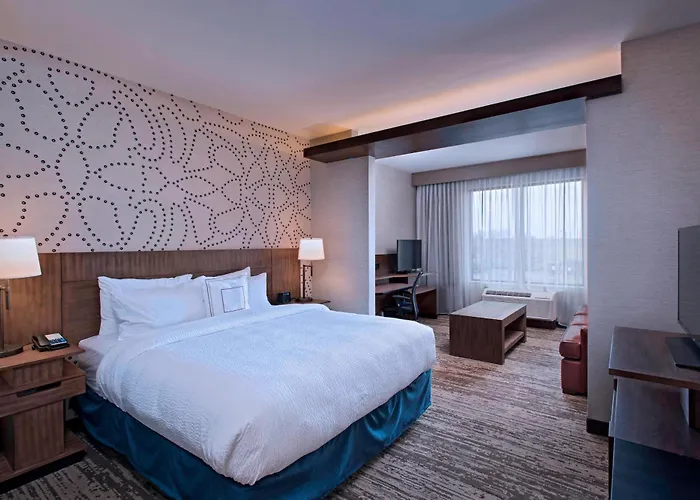 Hotel Fairfield & By Marriott Southwest/downtown Area